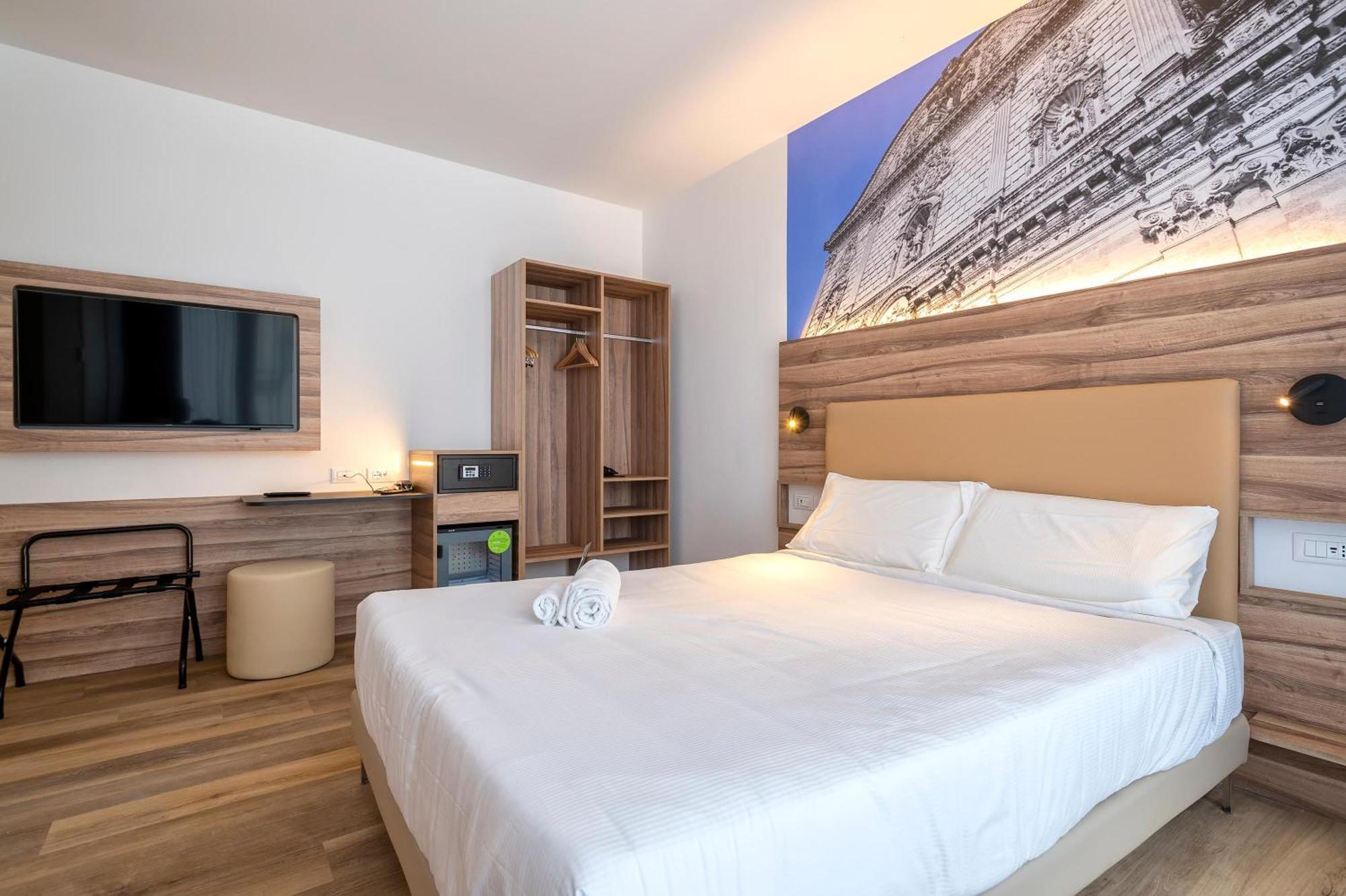 B&B Hotel Сассари Экстерьер фото