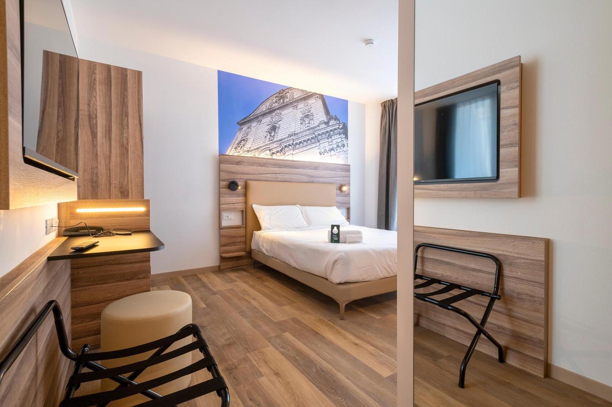 B&B Hotel Сассари Экстерьер фото